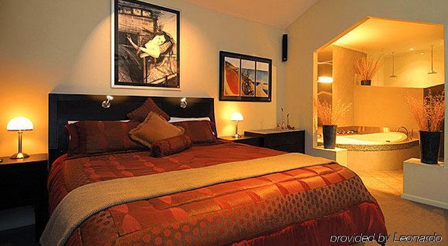 Riverview Rise Retreats Маннум Экстерьер фото